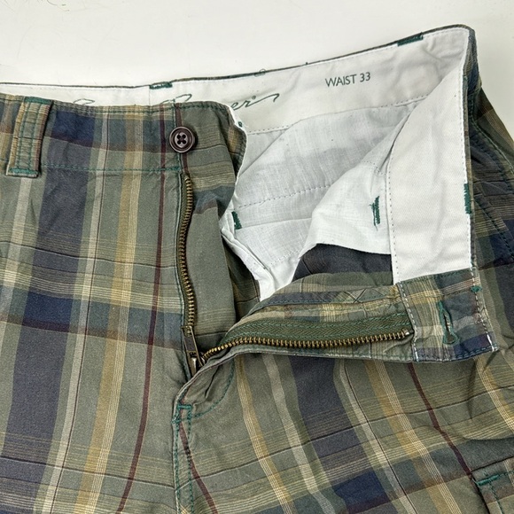 Eddie Bauer Men's green plaid outdoor hiking casual cargo shorts - Picture 6 of 12